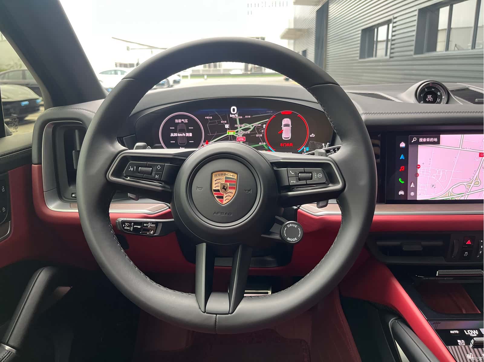 Porsche Cayenne, 2026 14