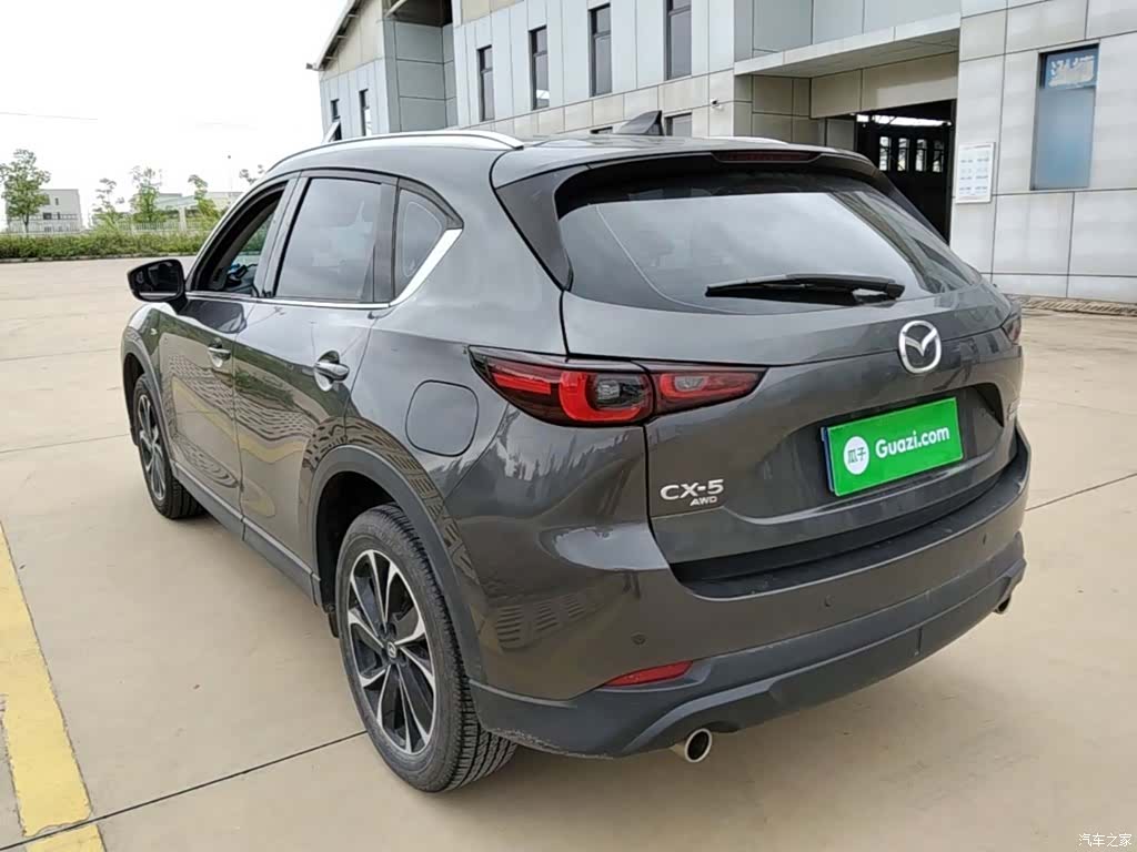 Mazda CX-5, 2022 все фото