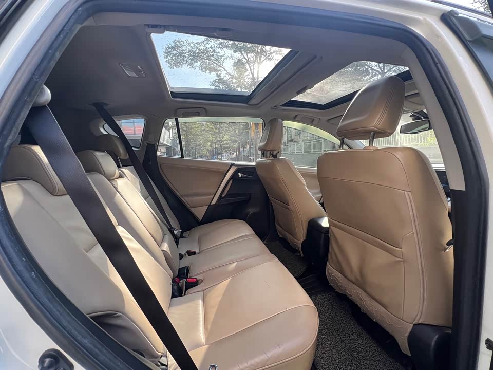 Toyota RAV4 Rongfang