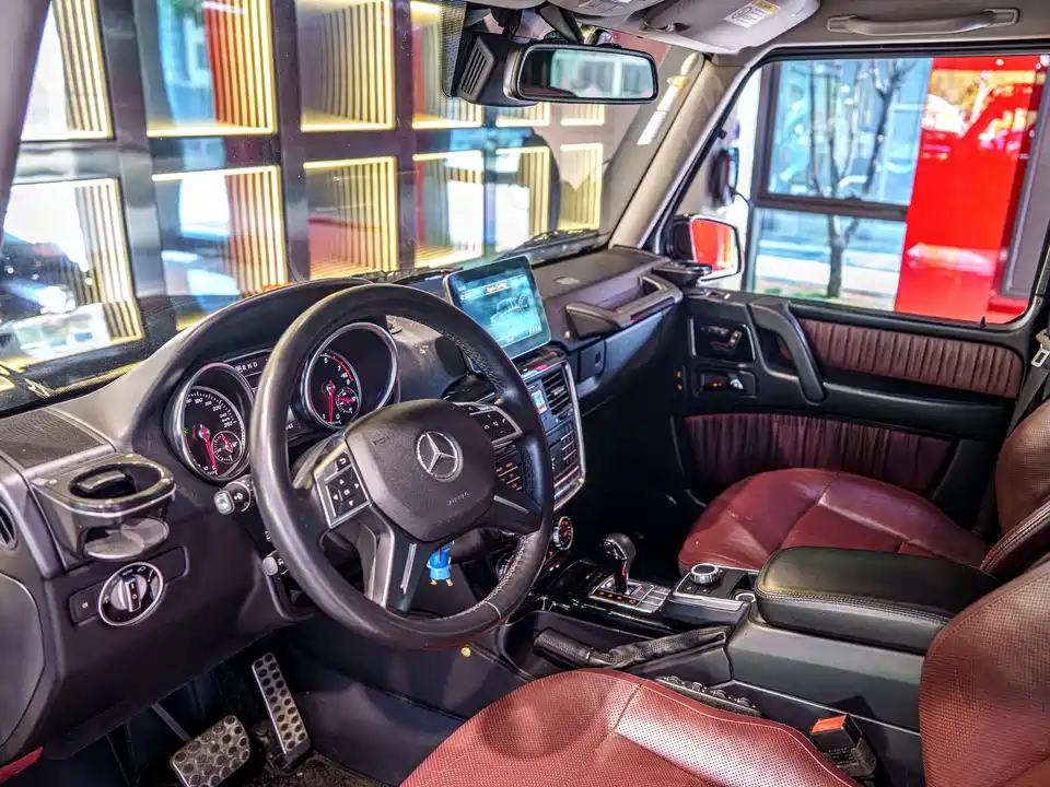 Mercedes-Benz G-class