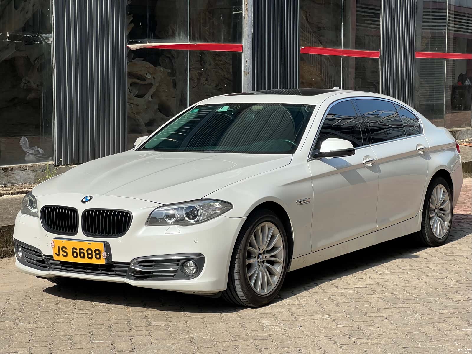 BMW 5 Series, 2014 1