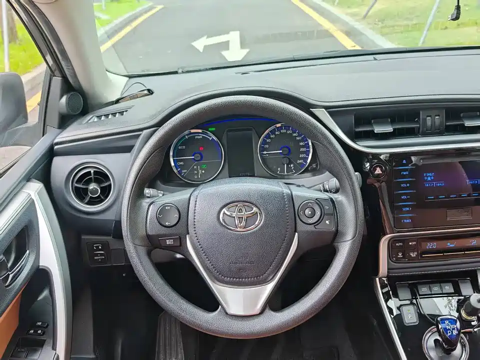 Toyota Corolla dual engine E+