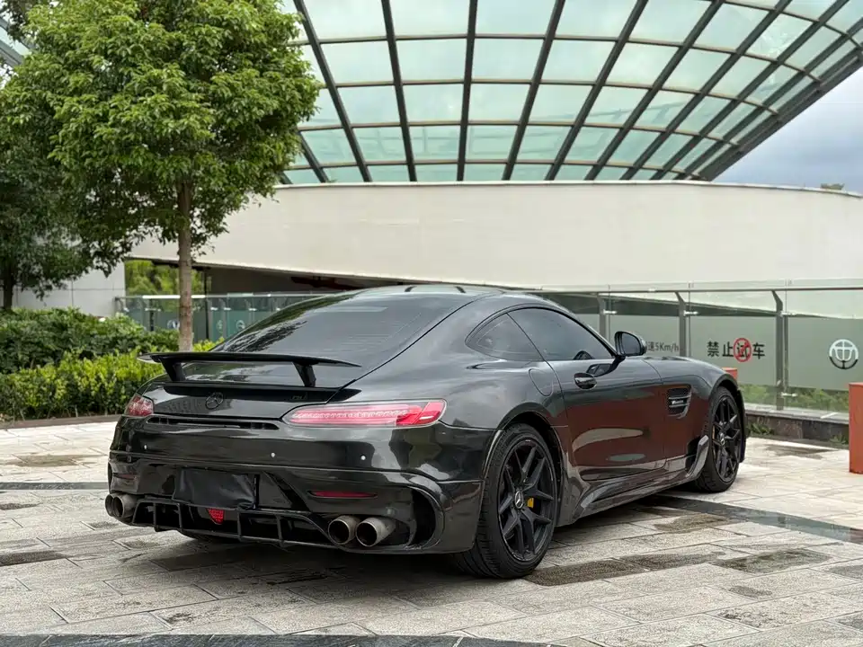 Mercedes-Benz AMG GT