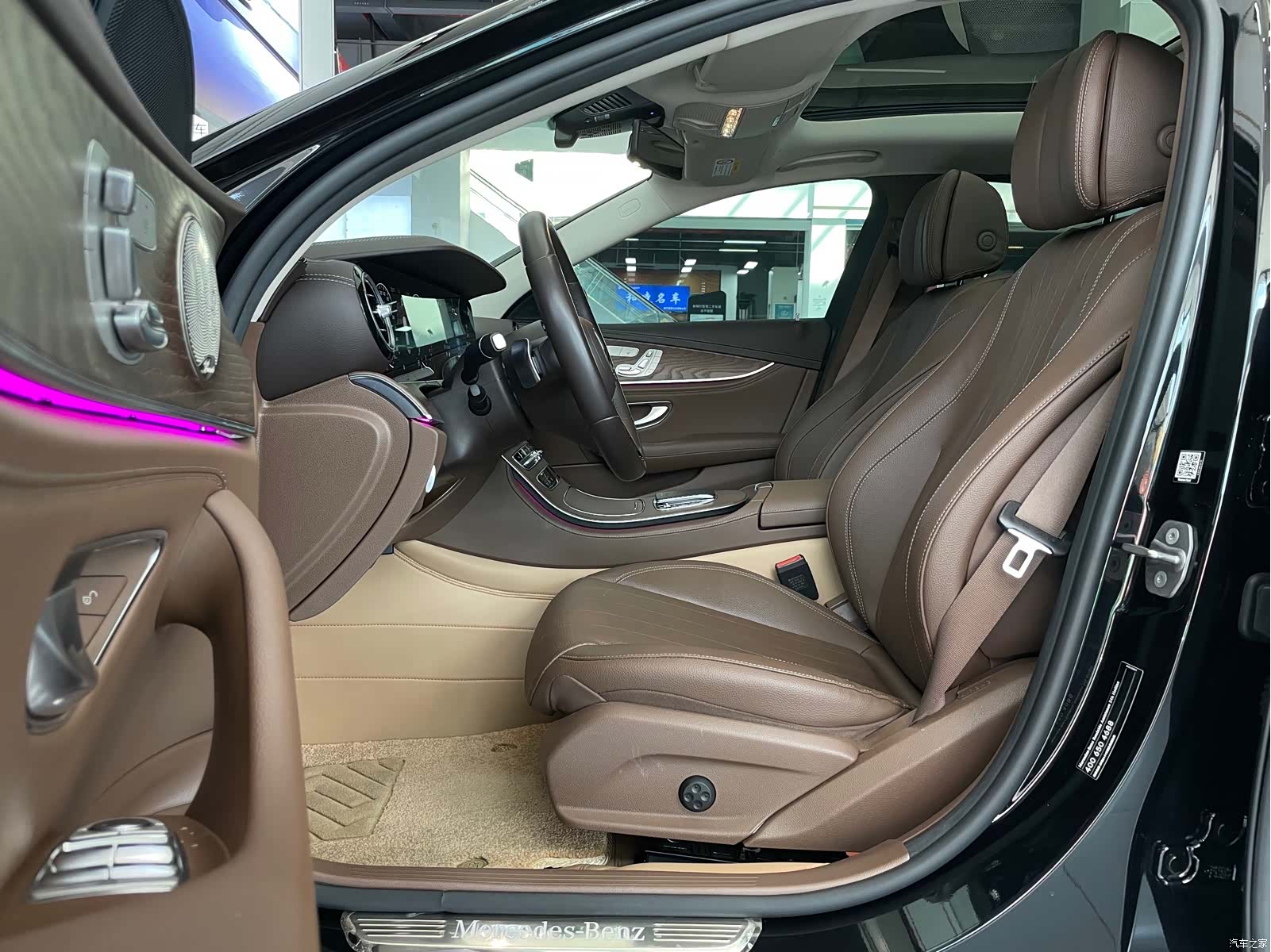 Mercedes-Benz E-Class, 2022 6