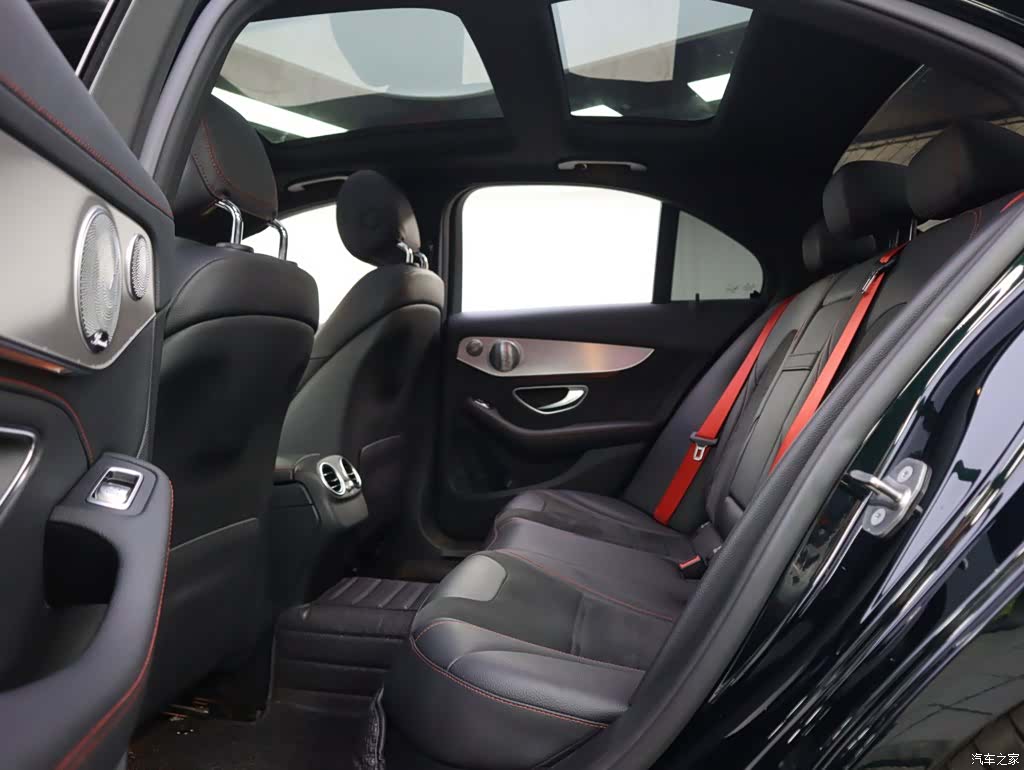 Mercedes-Benz C-Class, 2019 17
