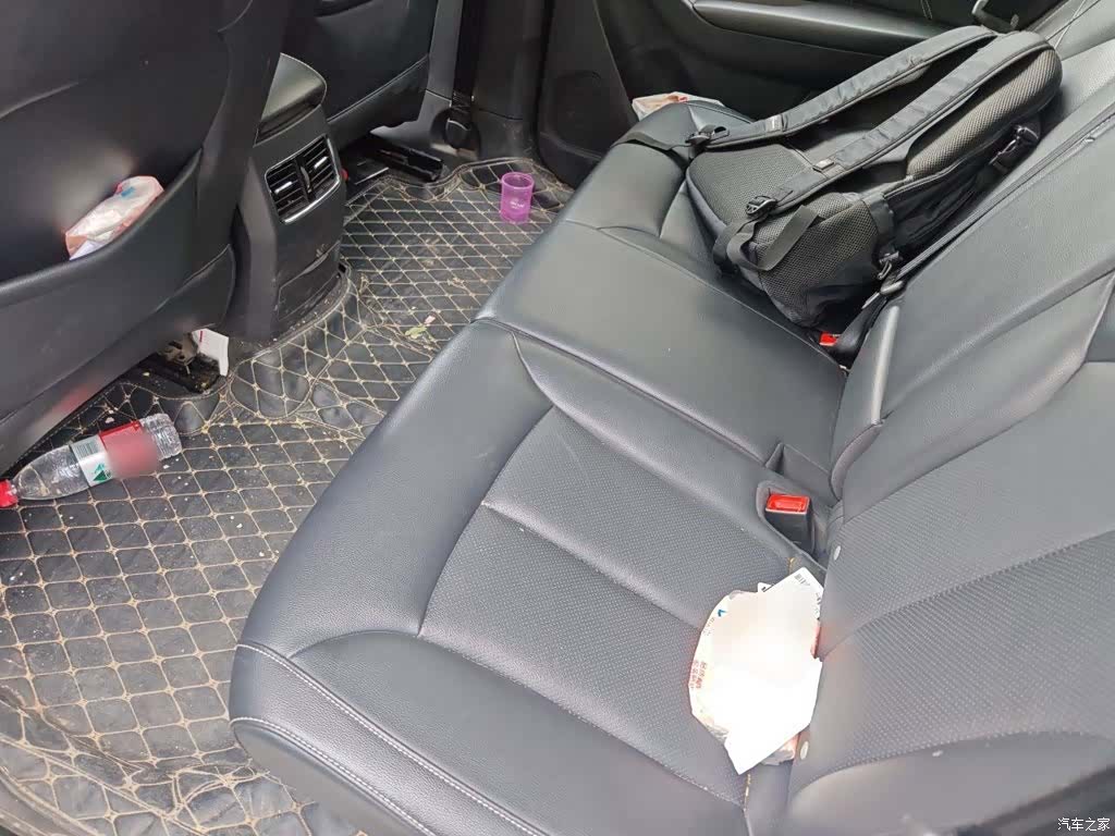 Roewe RX5, 2017 15