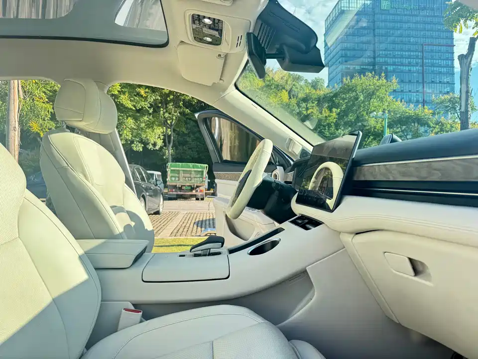 HarmonyOS Ask the world M5