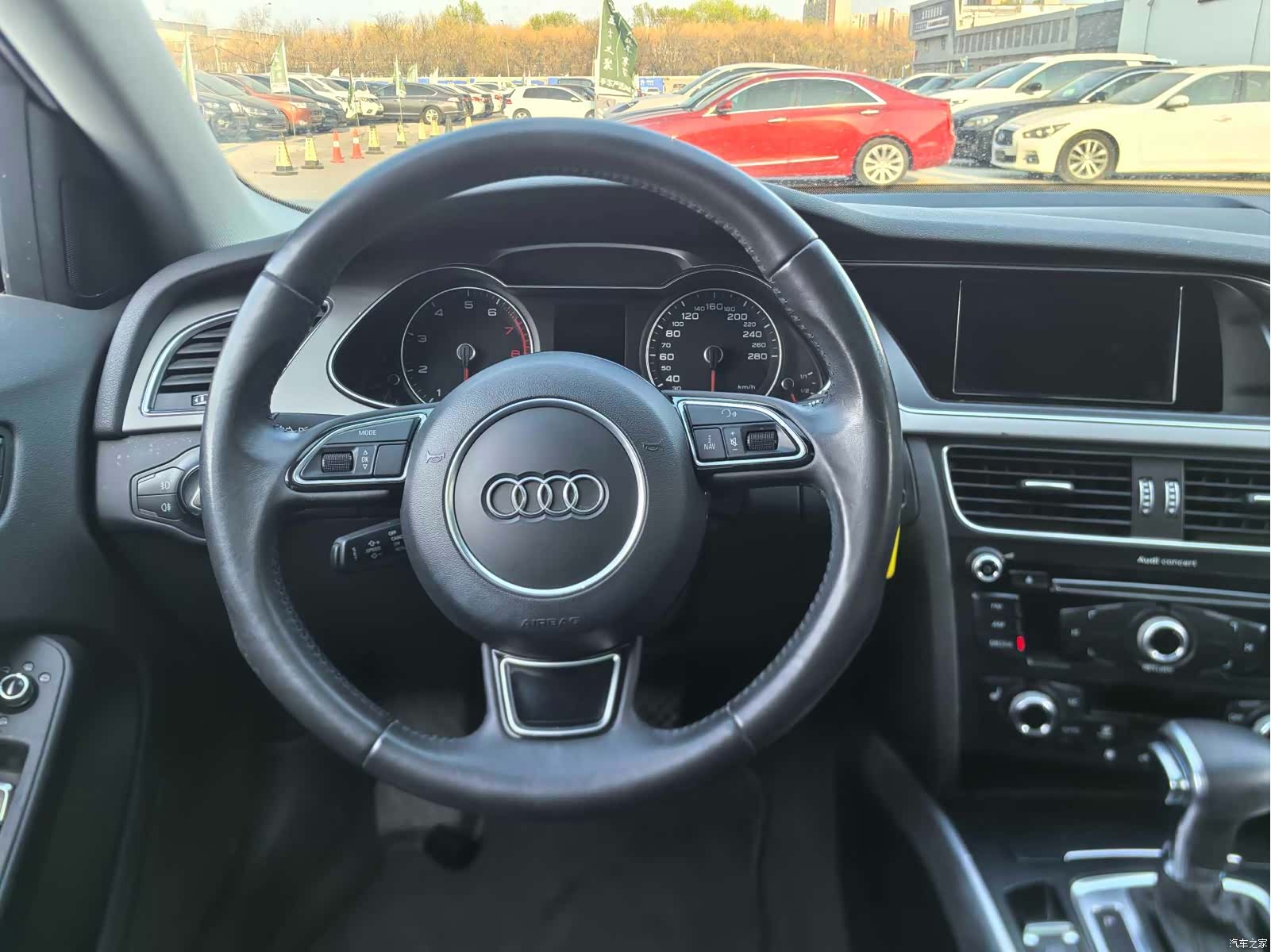 Audi A4, 2014 9