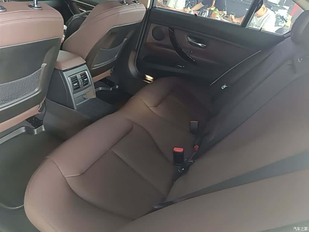 BMW 3 Series, 2019 17