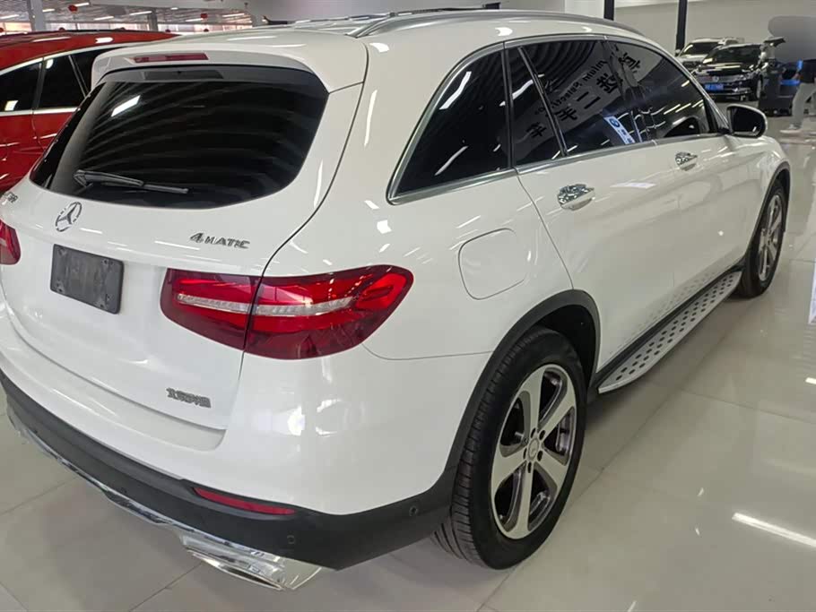 Mercedes-Benz GLC Mercedes-Benz GLC