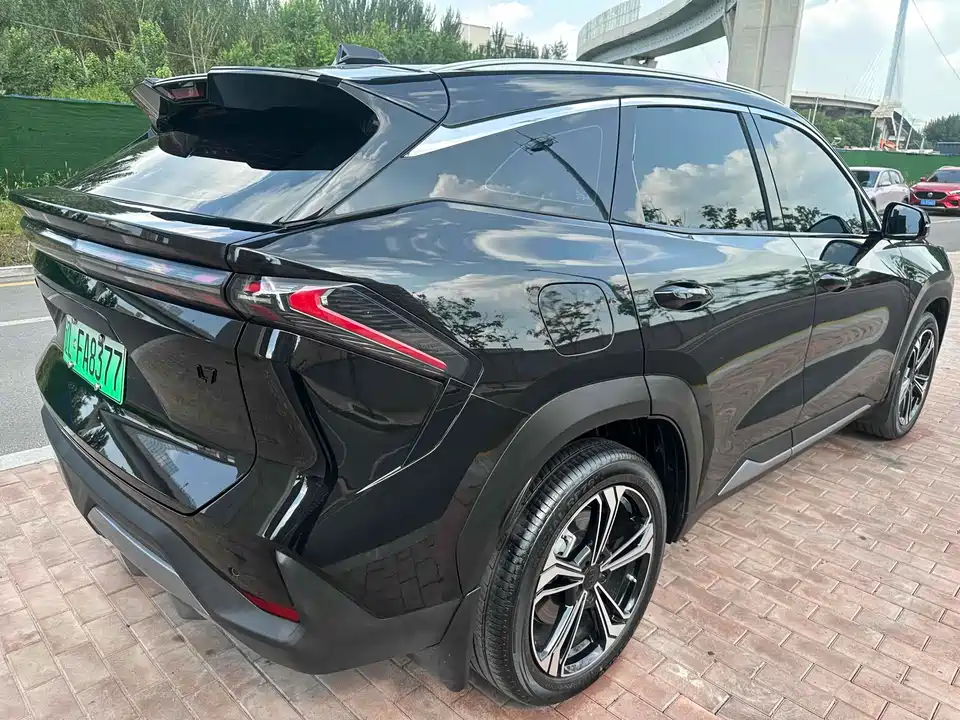 Geely Galaxy Galaxy L7