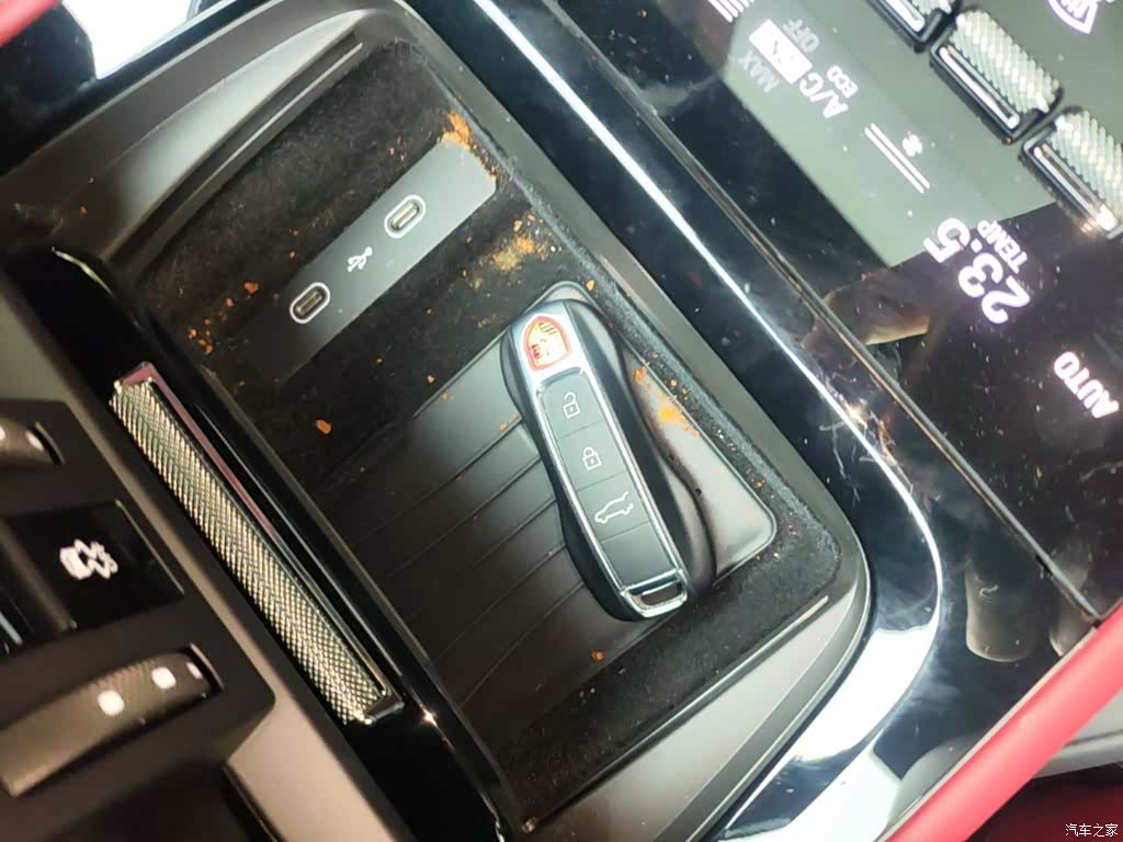 Porsche Cayenne, 2026 14