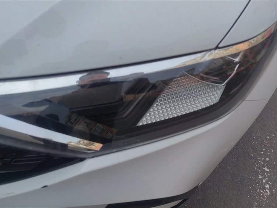 Jetta VS7