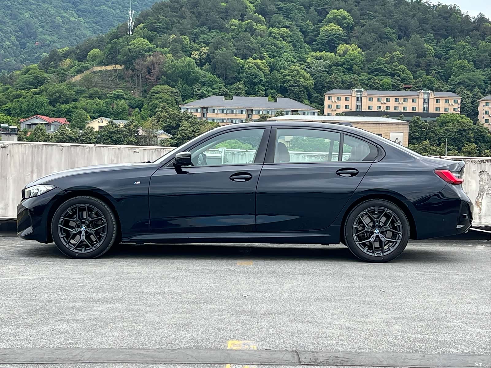 BMW 3 Series, 2024 8