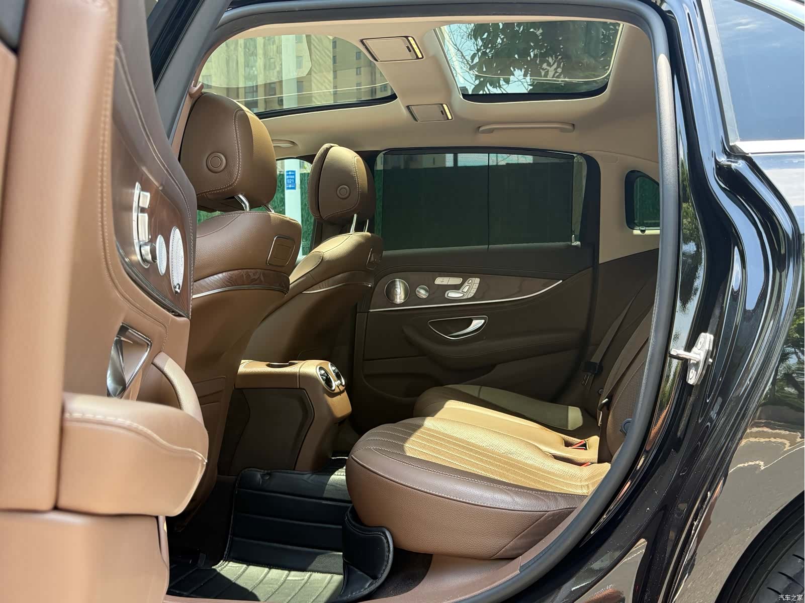 Mercedes-Benz E-Class, 2020 9