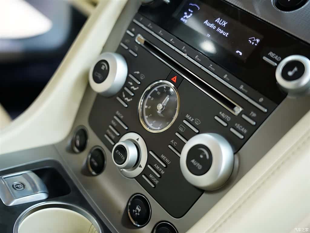 Aston Martin Rapide, 2011 49