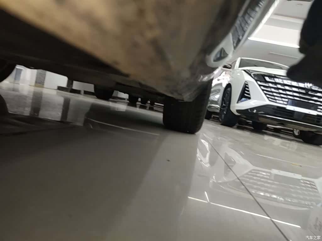 Cadillac XTS, 2018 21