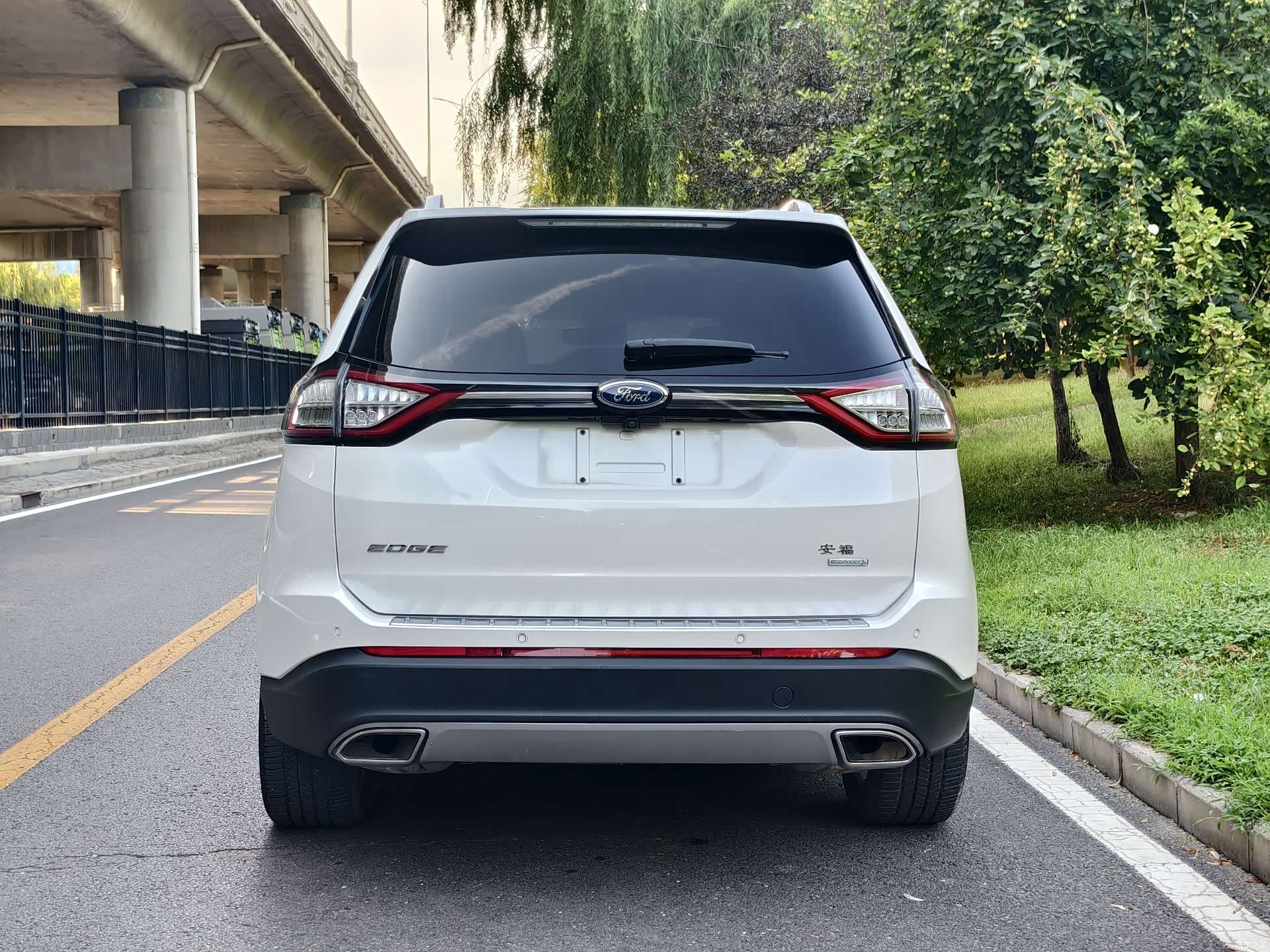 Ford Edge, 2015 11