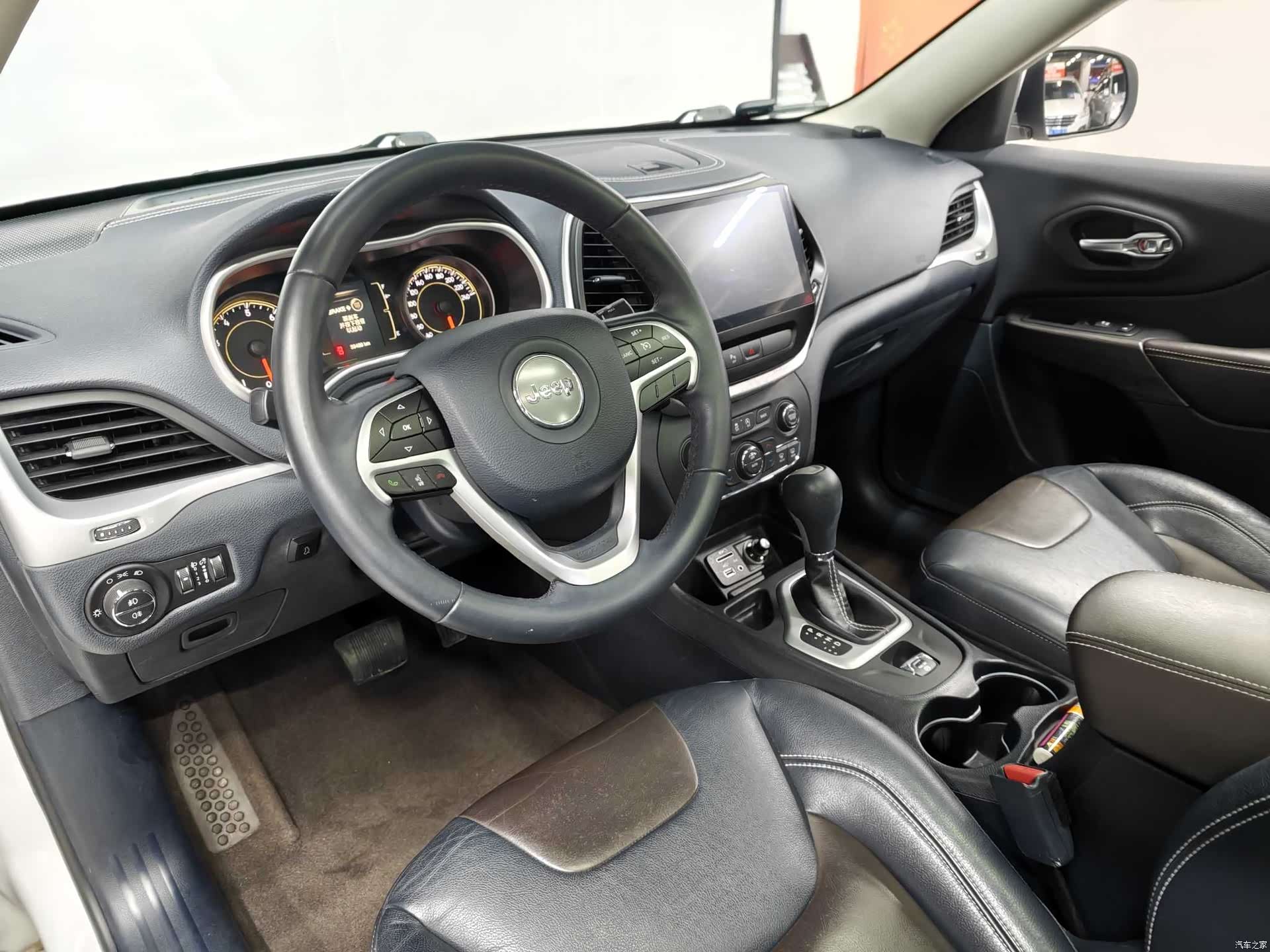 Jeep Cherokee, 2017 7