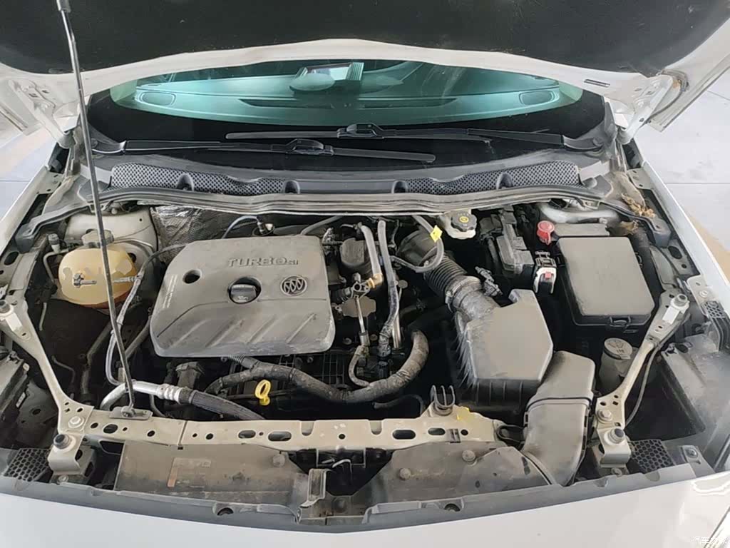 Buick Verano, 2021 20