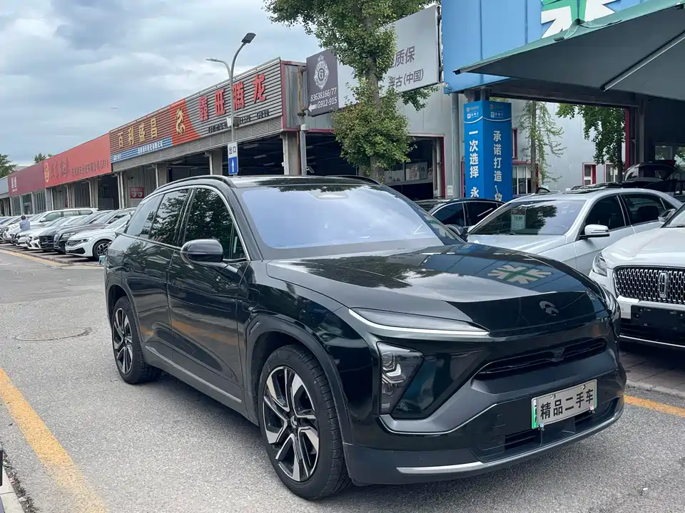 NIO ES6