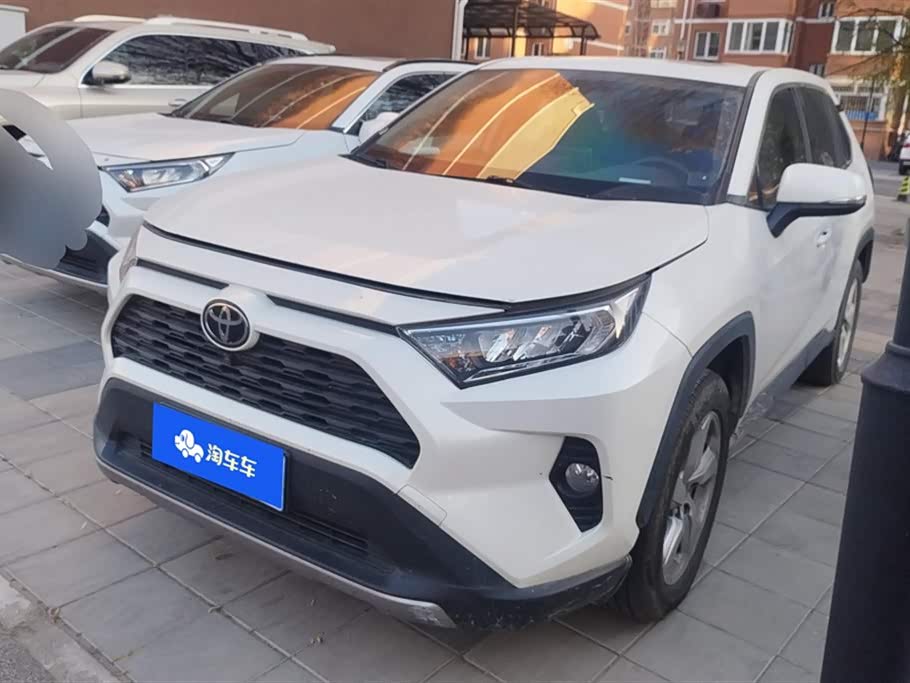 Toyota RAV4 Rongfang