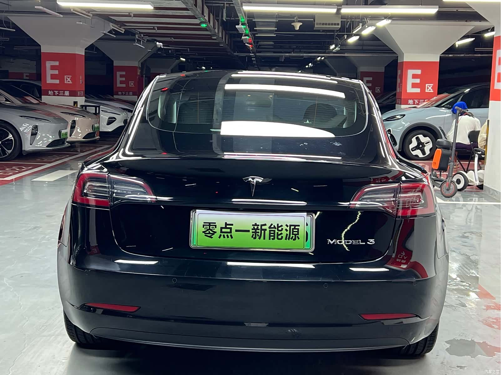 Tesla Model 3, 2021 10