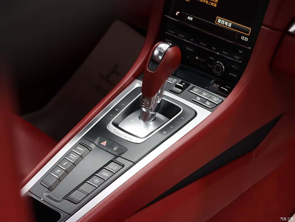 Porsche 911, 2016 17