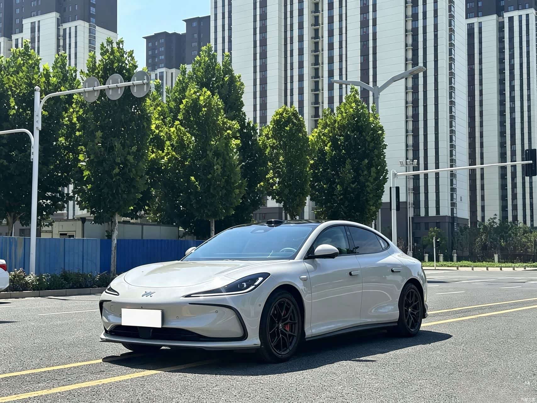 IM Motors L6