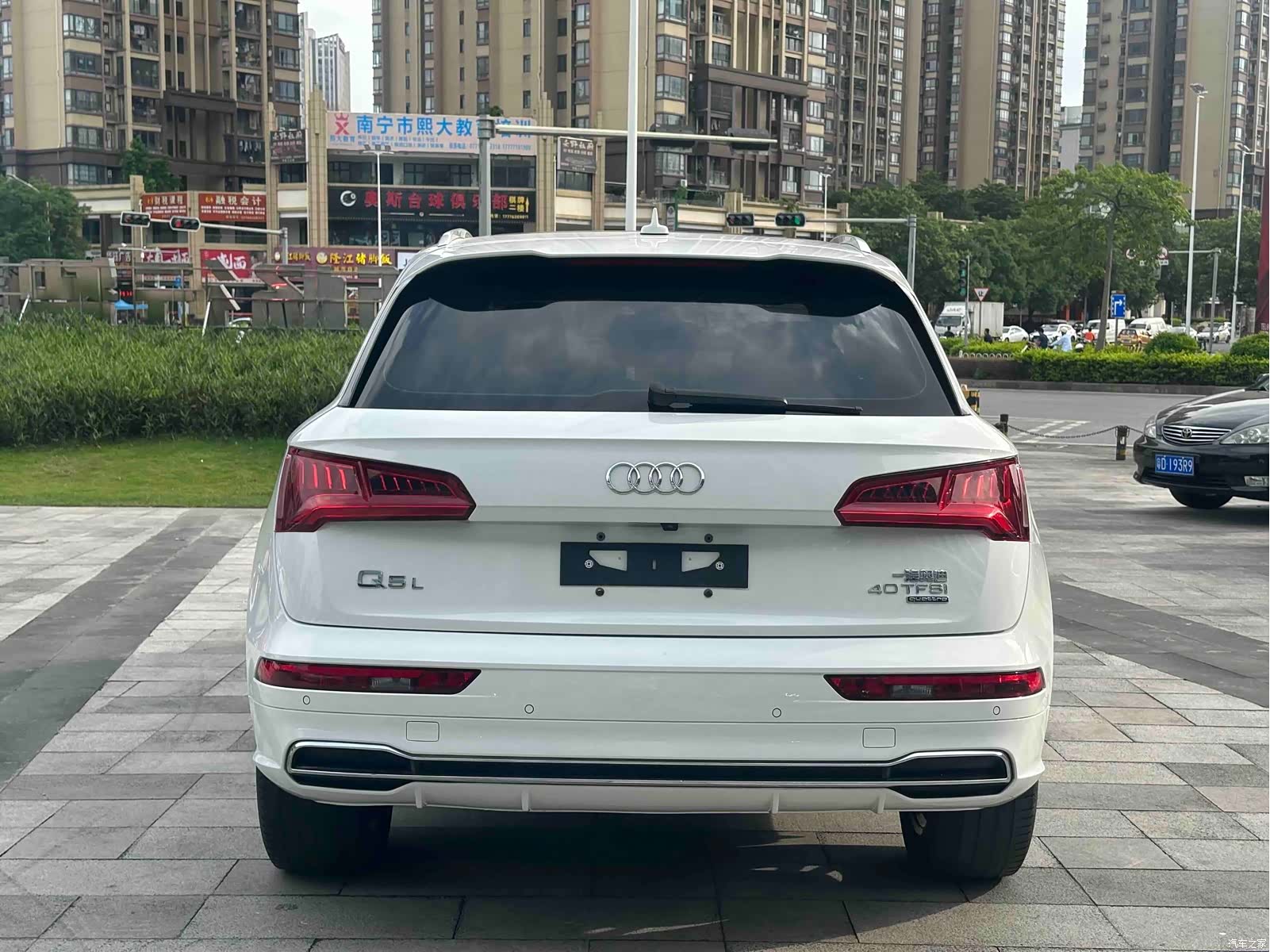 Audi Q5L, 2018 все фото