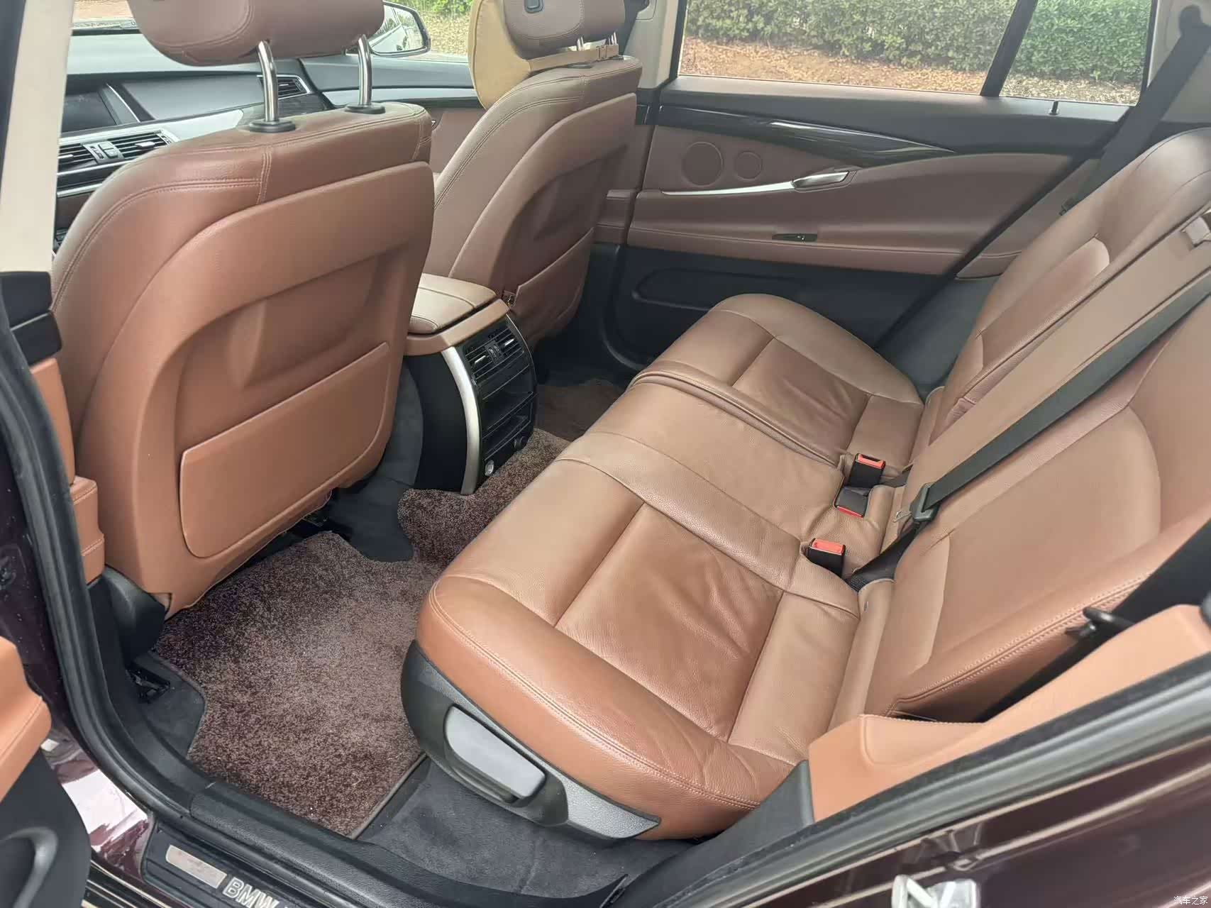 BMW 5 Series, 2017 11