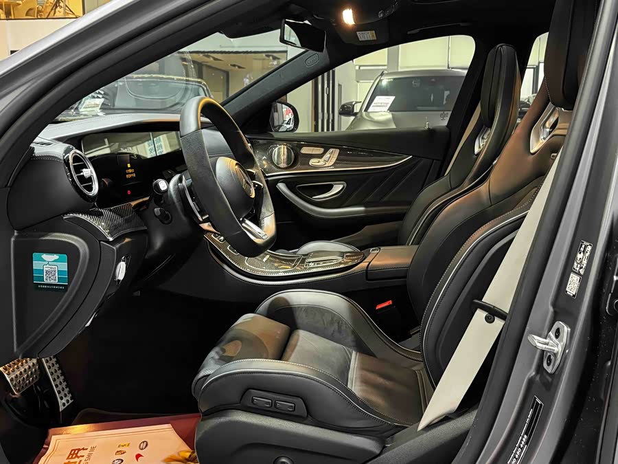 Mercedes-Benz E-Class AMG 2021, фото 4