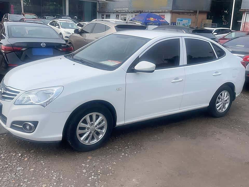 Hyundai Yuedong