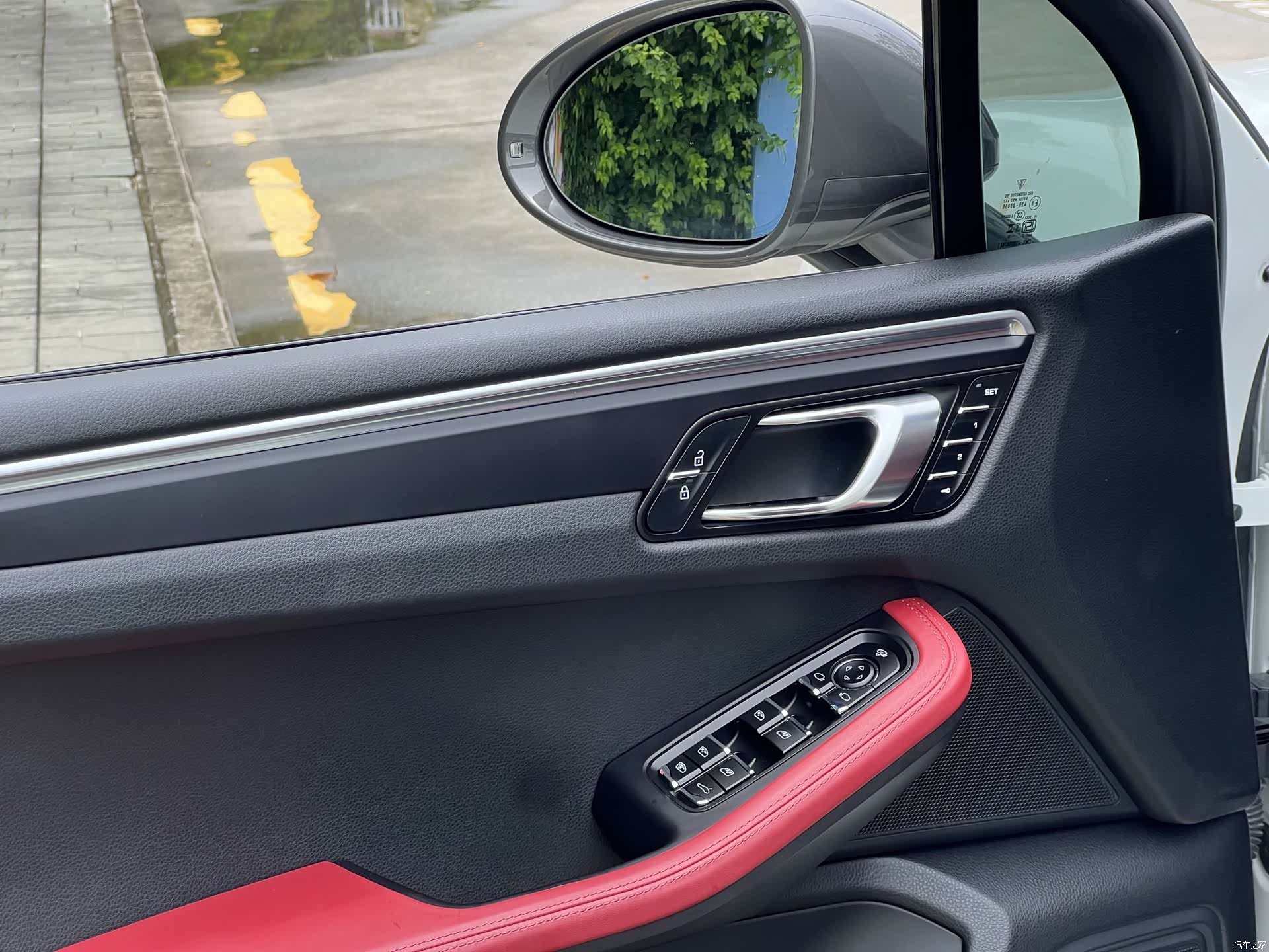 Porsche Macan, 2023 11