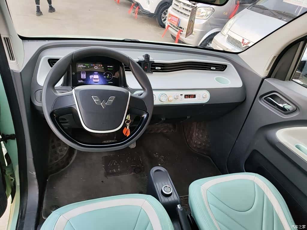 Wuling MINIEV, 2022 10