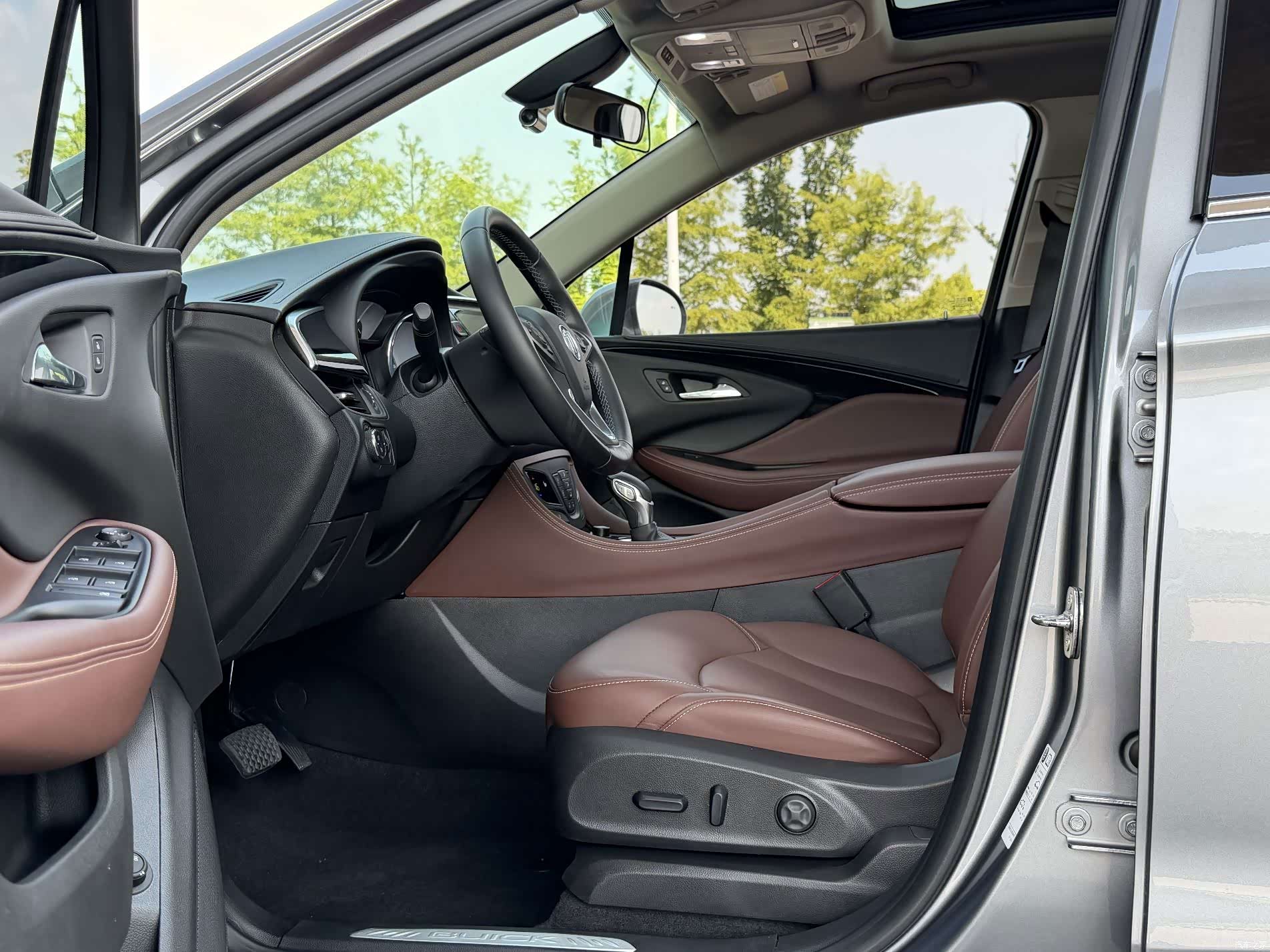 Buick Envision Plus, 2019 4