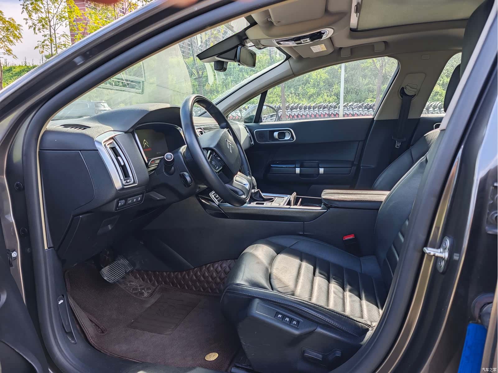 Citroen C6, 2018 17