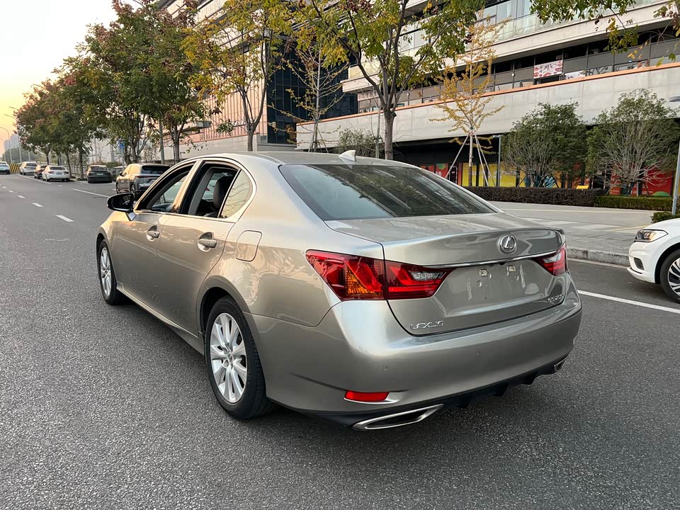 Lexus GS