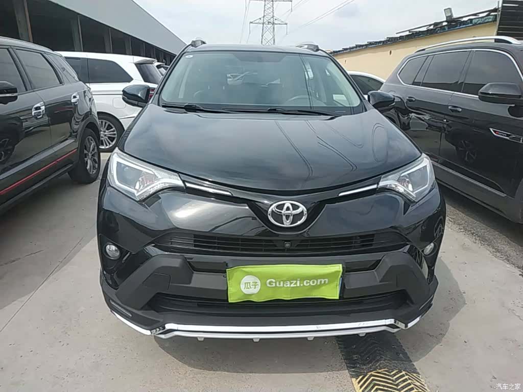 Toyota RAV4, 2018 3
