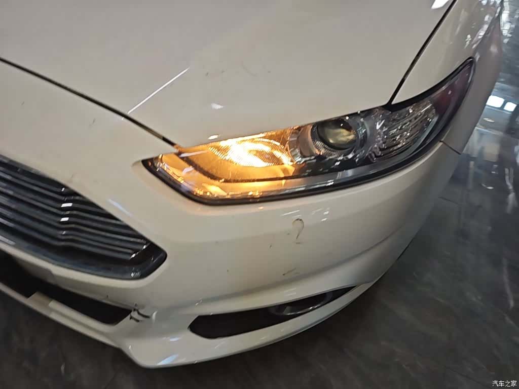 Ford Mondeo, 2014 24