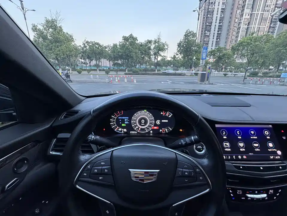 Cadillac CT6