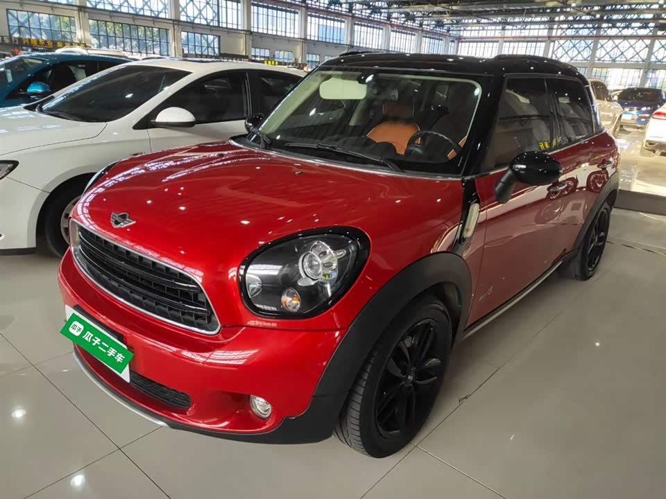 MINI COUNTRYMAN