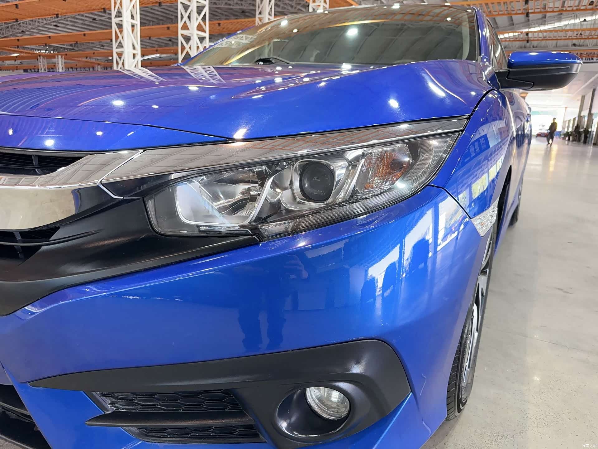 Honda Civic, 2019 все фото
