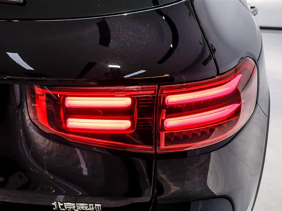 Mercedes-Benz GLB Mercedes-Benz GLB