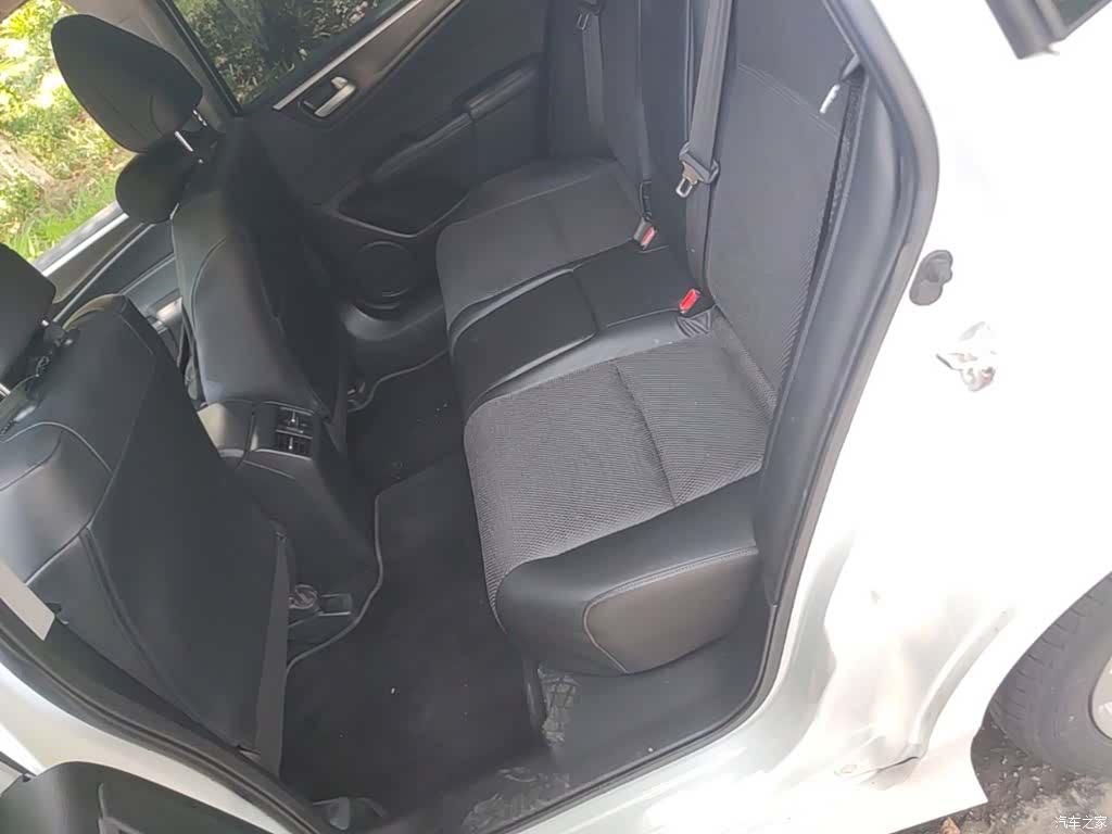 Honda Jade, 2016 15