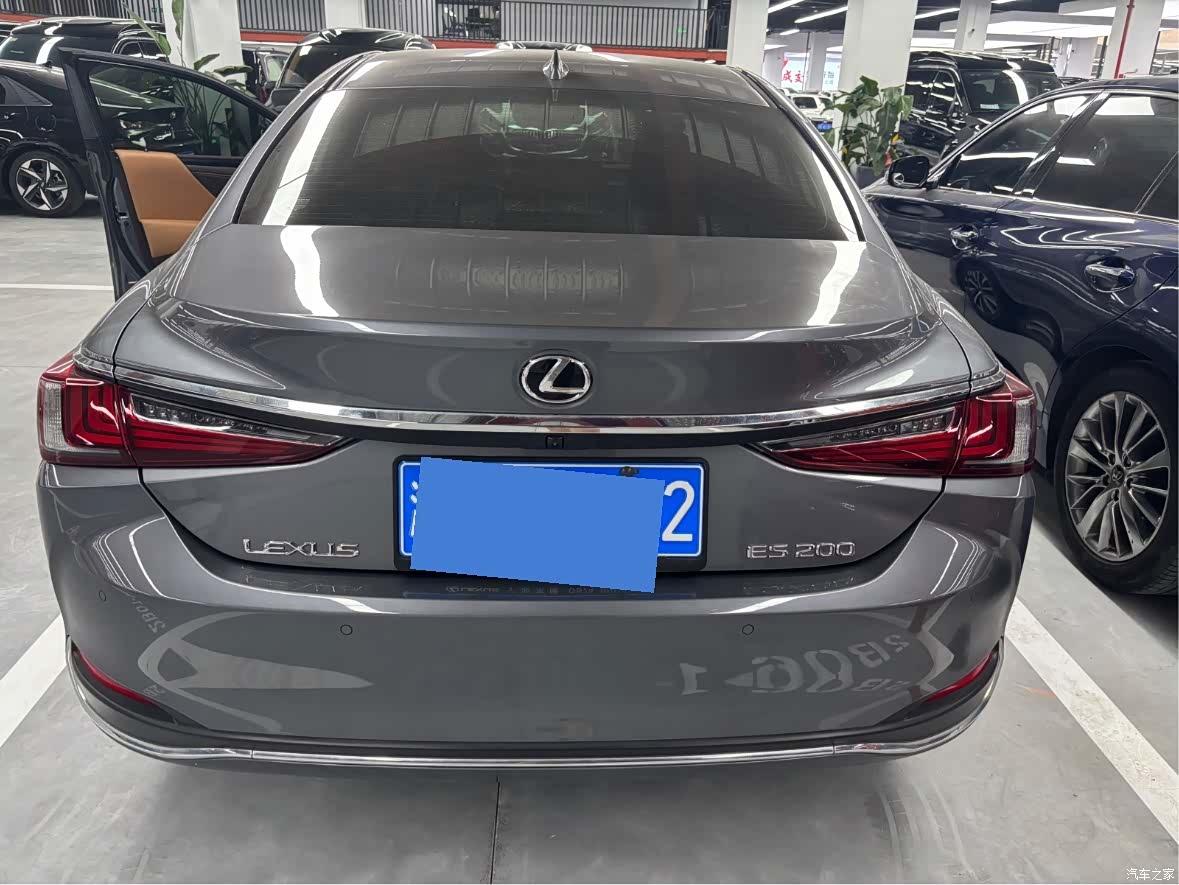 Lexus ES, 2020 8