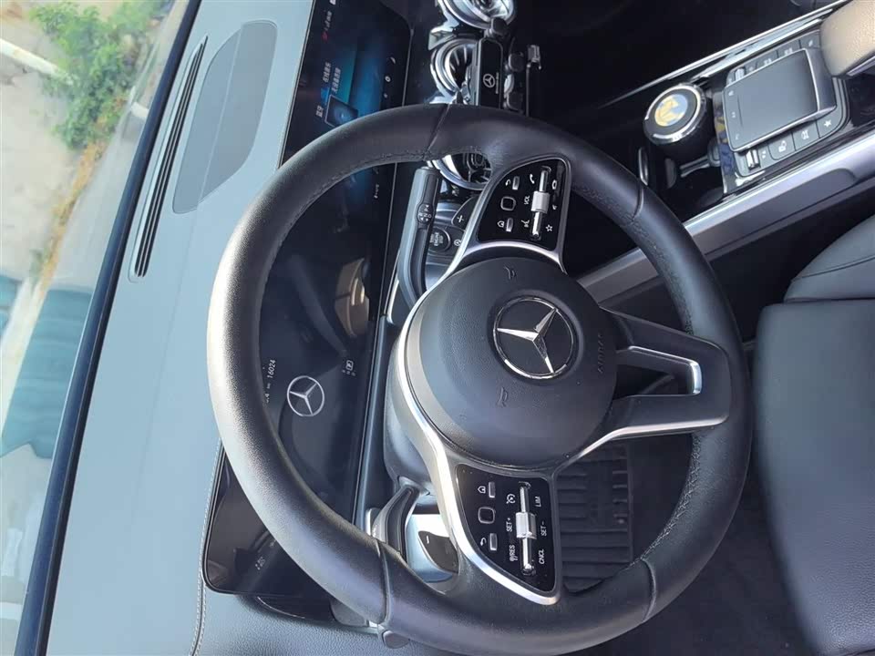Mercedes-Benz GLB Mercedes-Benz GLB