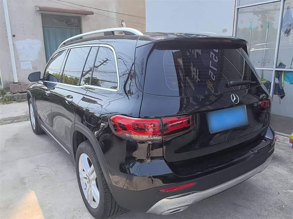 Mercedes-Benz GLB Mercedes-Benz GLB