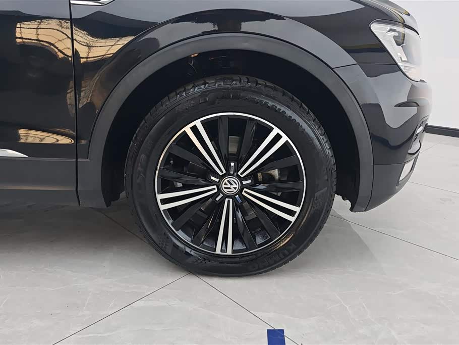 Volkswagen Tiguan L