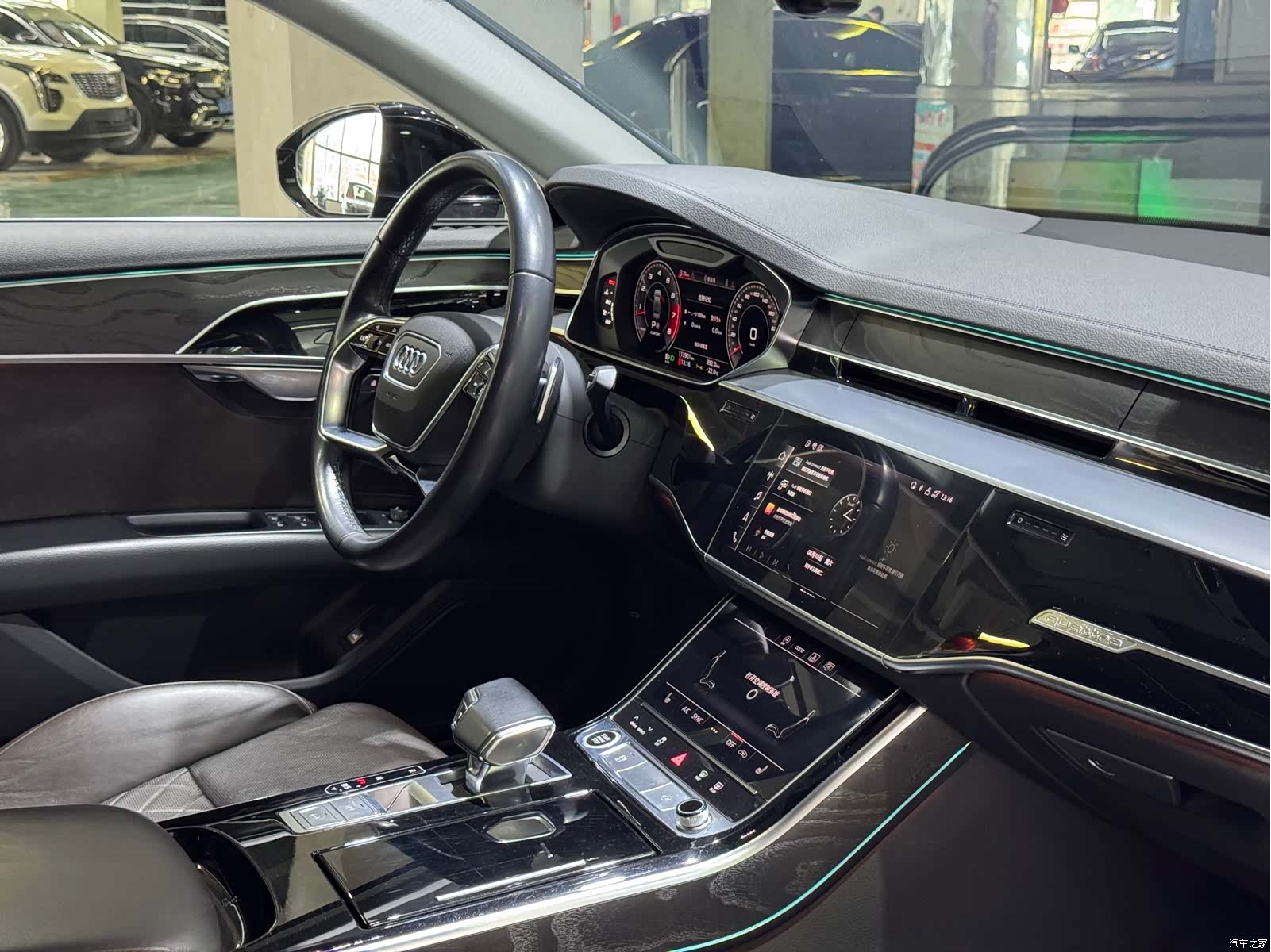 Audi A8L, 2021 все фото